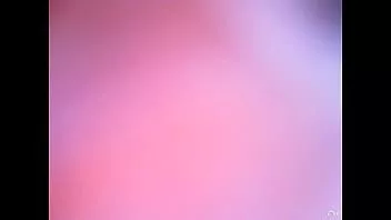 播放 一个男孩的阴茎里面的相机和他射精