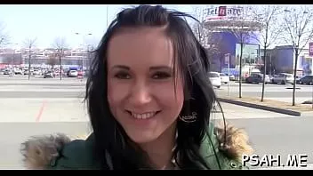 Play Filthy chick gives stick a nice sucking