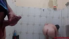 play Ibu tiri tidak bisa menahan ayam besar putra: gairah anal dilepaskan