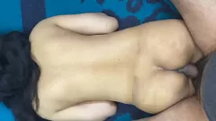 play Hot Indian MILF primește masaj de fund și futut tare de Big Dick