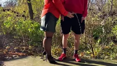 Putar BBW Milf Fetish: Public Outdoor Pissing di Nylon untuk anak tiri saya mertua