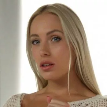 Bintang porno Angelika Grays