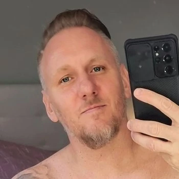 Порнозвезда Axel Truu