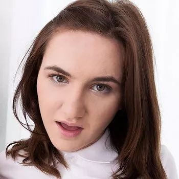 ポルノスター Kelsey Kage