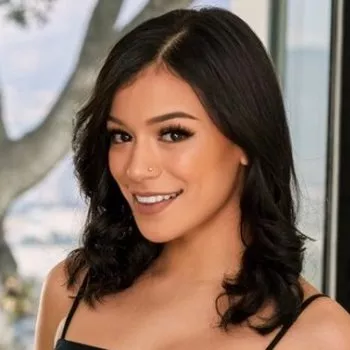 Bintang porno Savannah Sixx